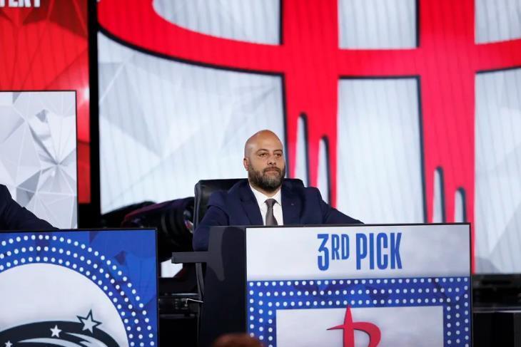 场均12+6+1！多队追逐火箭首发，皆被斯通拒绝！休赛期奉上大合同